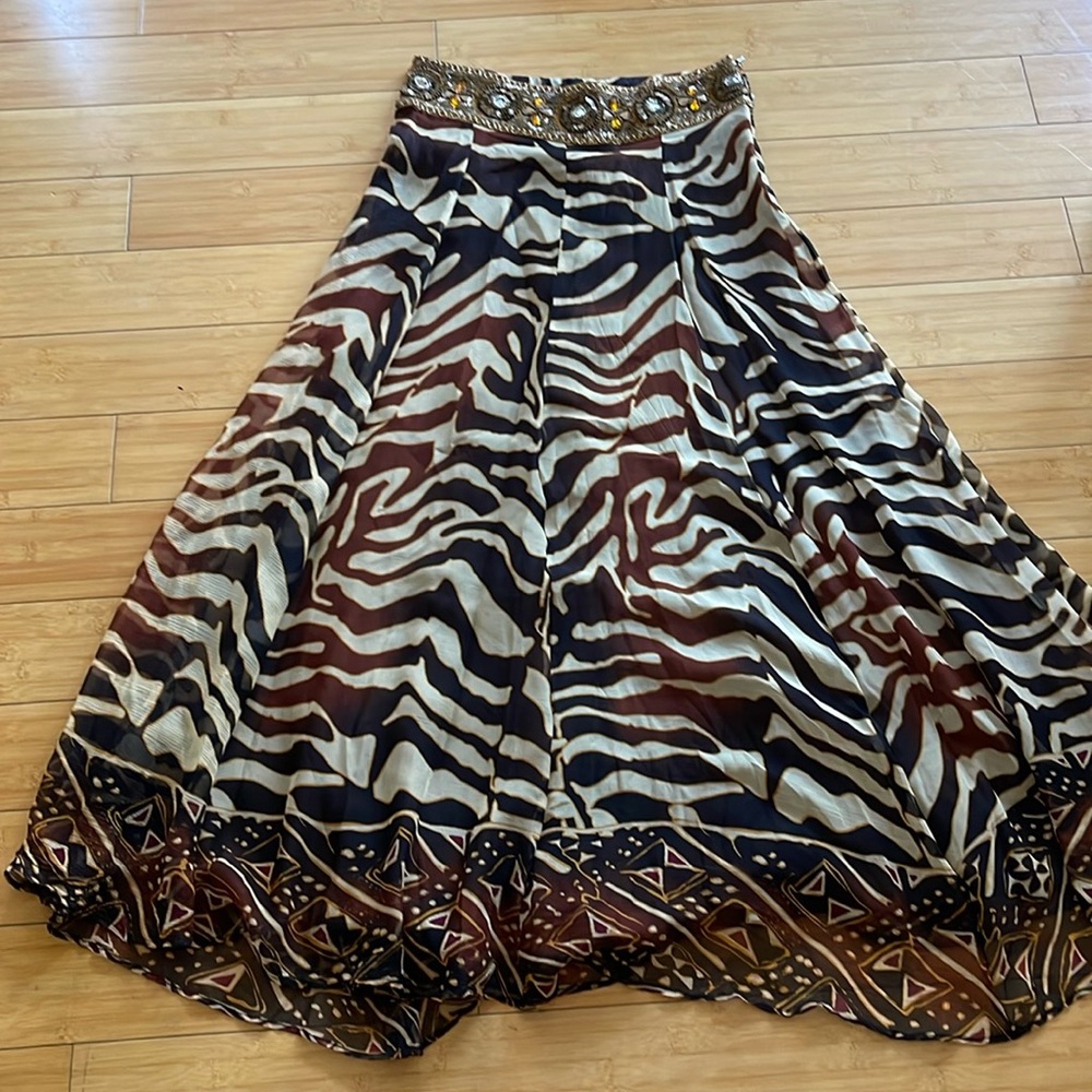 Women Animal Print Lined Midi A line Full Skirt Beaded Waist  6 Zara